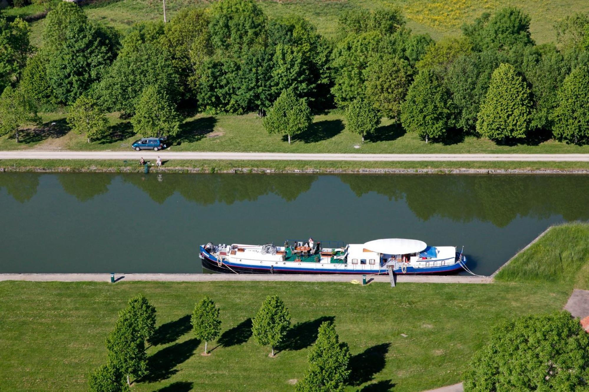 Вілла Maison Chaleureuse A Eringes Avec Jardin Et Parking Inclus Екстер'єр фото